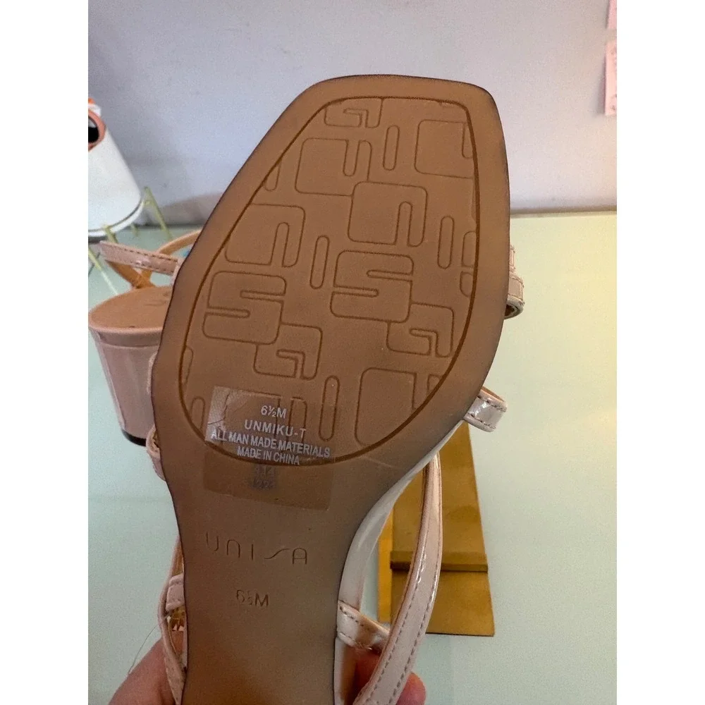 Unisa Sandals Strappy Beige Patent Block Heel Minimalist 6.5M